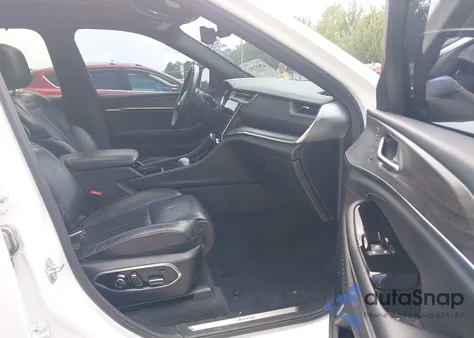 2021 Jeep Grand Cherokee L Overland 4X4 z USA, uszkodzony, nr VIN 1C4RJKDG6M8146224